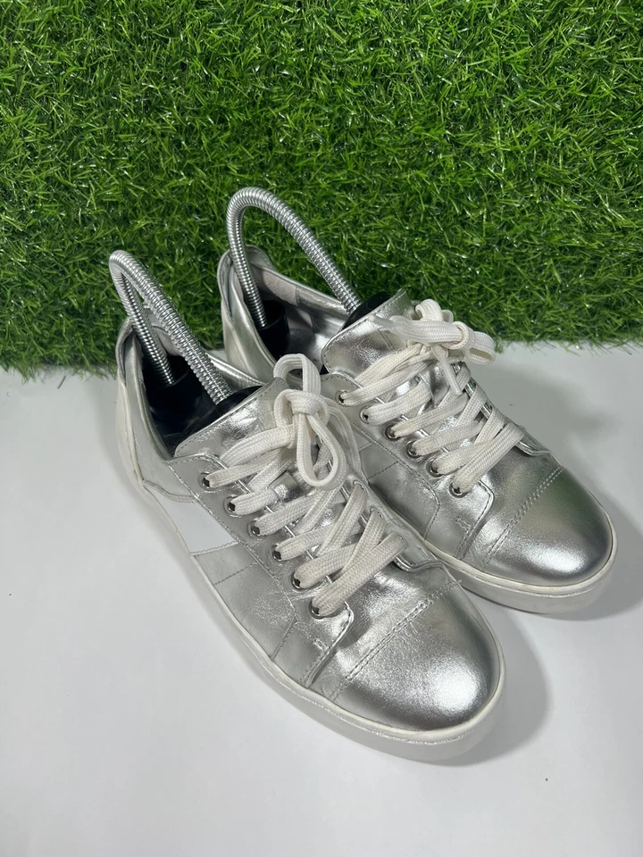 Marc Fisher | Zapatillas bajas con cordones Candi | Plateadas | 6,5M para mujer Foto 2 de 4