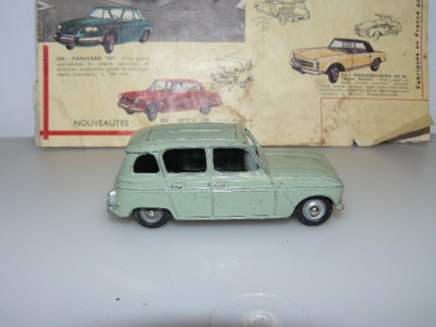 Dinky Toys Ancienne – Renault 4L – Référence 100 DINKY JUNIOR – RARE