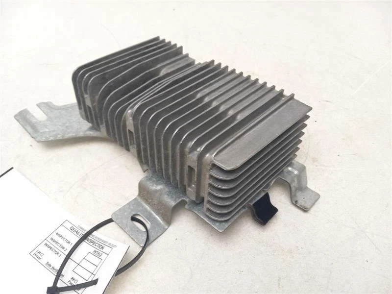 Chevrolet Malibu 2010 AC DC convertidor de energía eléctrica inversor Foto 4 de 4