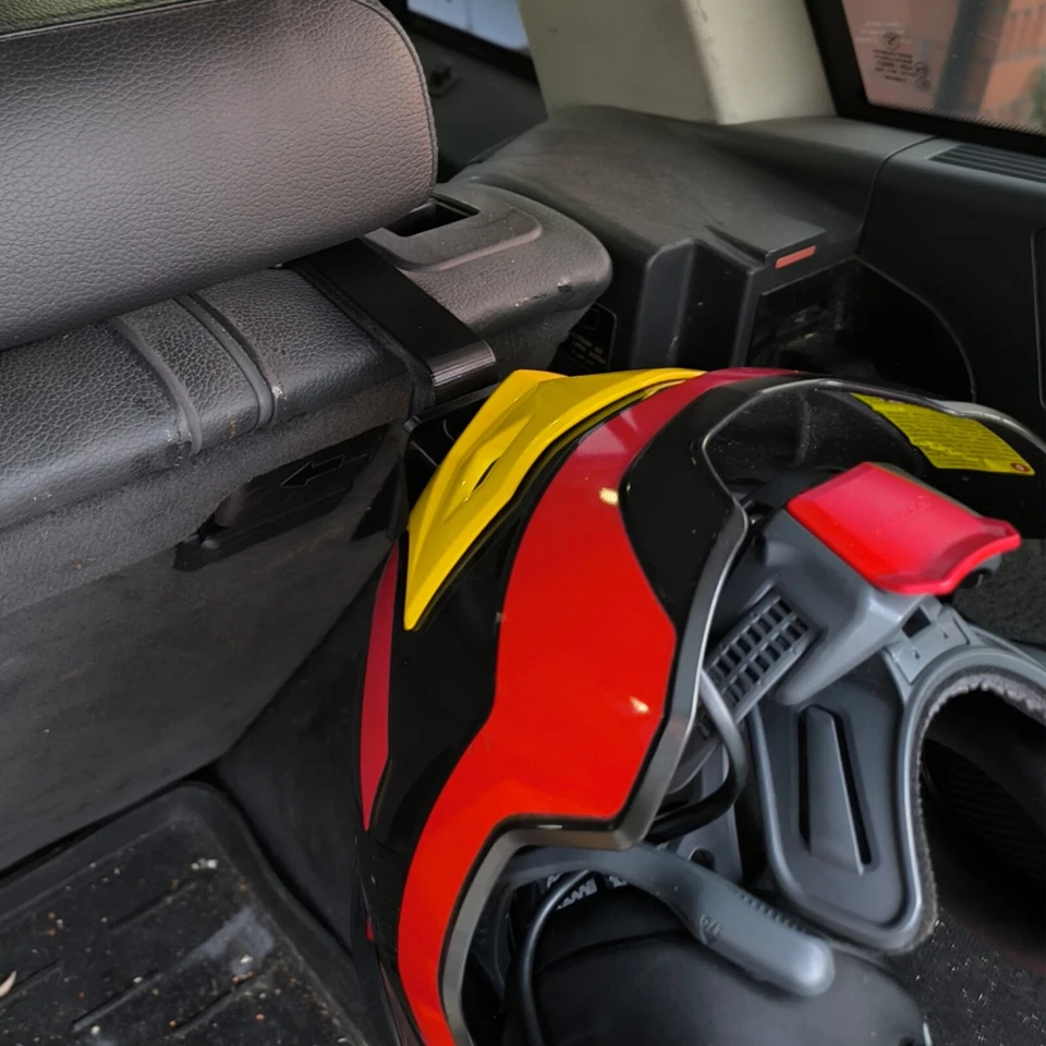 Protos Casco Forestal Soporte Coche para "INTEGRAL FOREST" Soporte Casco Coche - Imagen 2 de 4