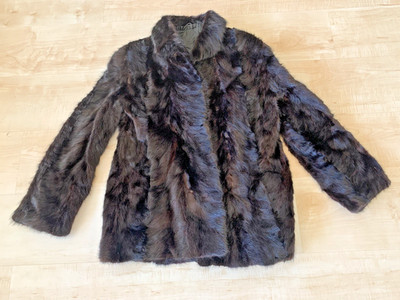 VINTAGE_GR.10_SCHALKRAGEN_ZOBEL_IMITAT NERZ MANTEL