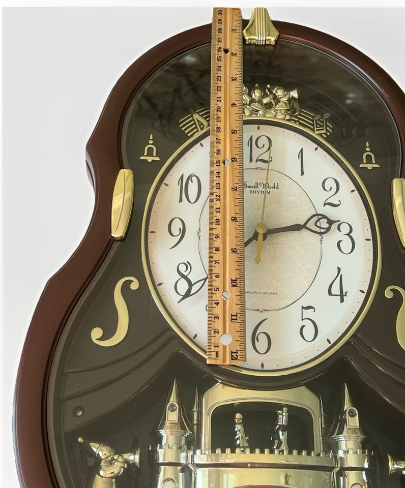 Raro Reloj de Ritmo Mundial Pequeño en Forma de Violín 4MH829 Toca Melodías Luces Giros Foto 3 de 4