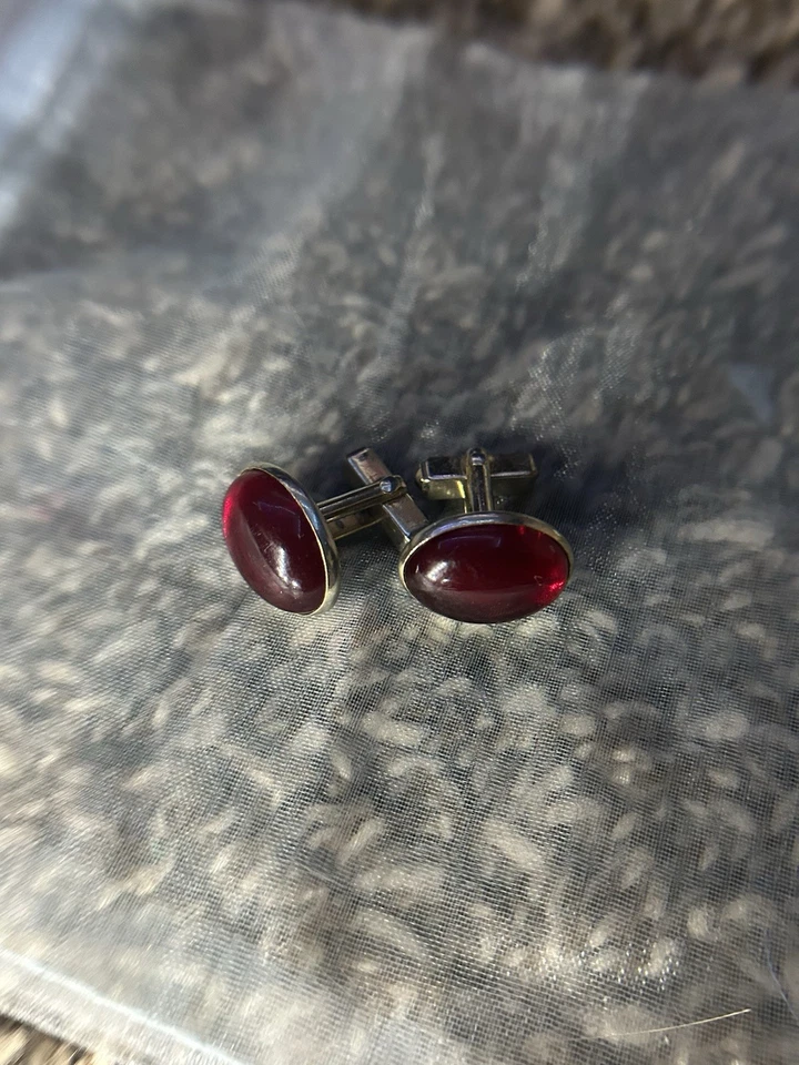 Gemelos Lucite vintage rojo rubí y dorado Anson Foto 2 de 4
