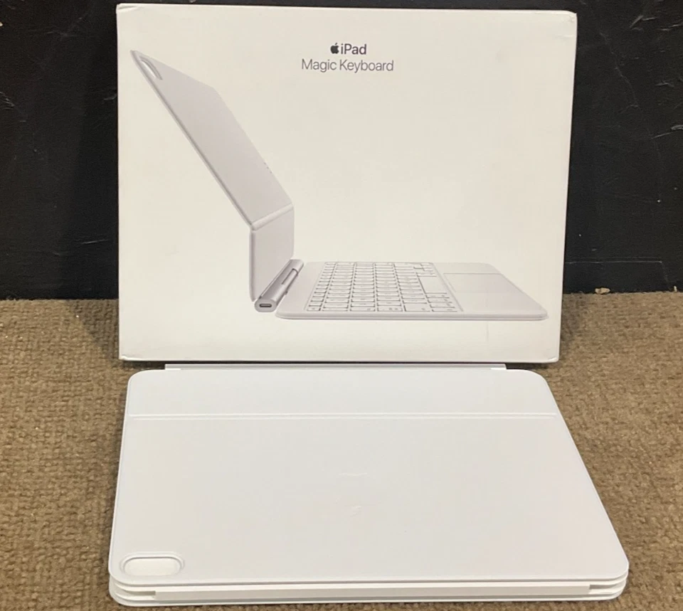 Apple Magic Keyboard iPad Air 11 M3 White MDFV4LL/A ✅❤️️✅❤️️ NEW OPEN BOX - Image 2 of 3