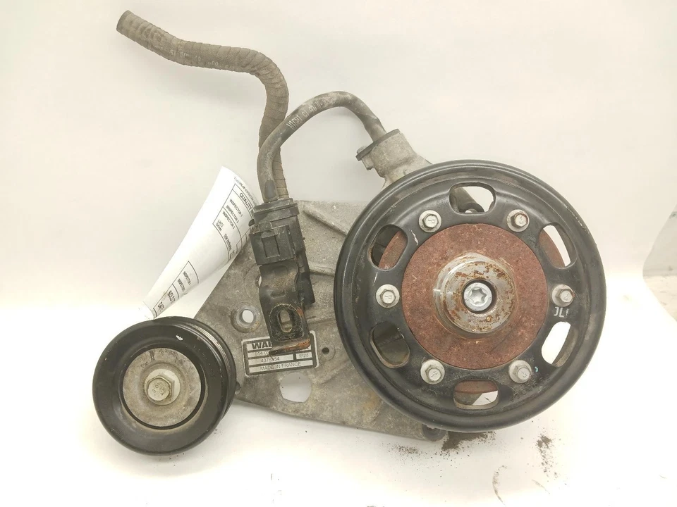 Bomba de vacío Nissan Titan XD '16-'19 5,0 L diésel OEM ¡6 meses como nueva! Foto 3 de 4