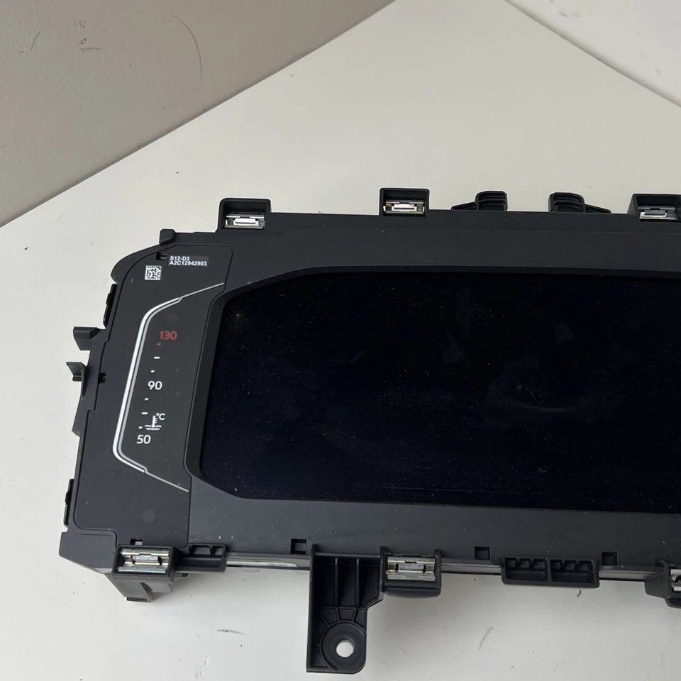 Cuadro de instrumentos velocímetro de tablero digital Volkswagen Atlas 2023 3G0920320C OEM Foto 2 de 4