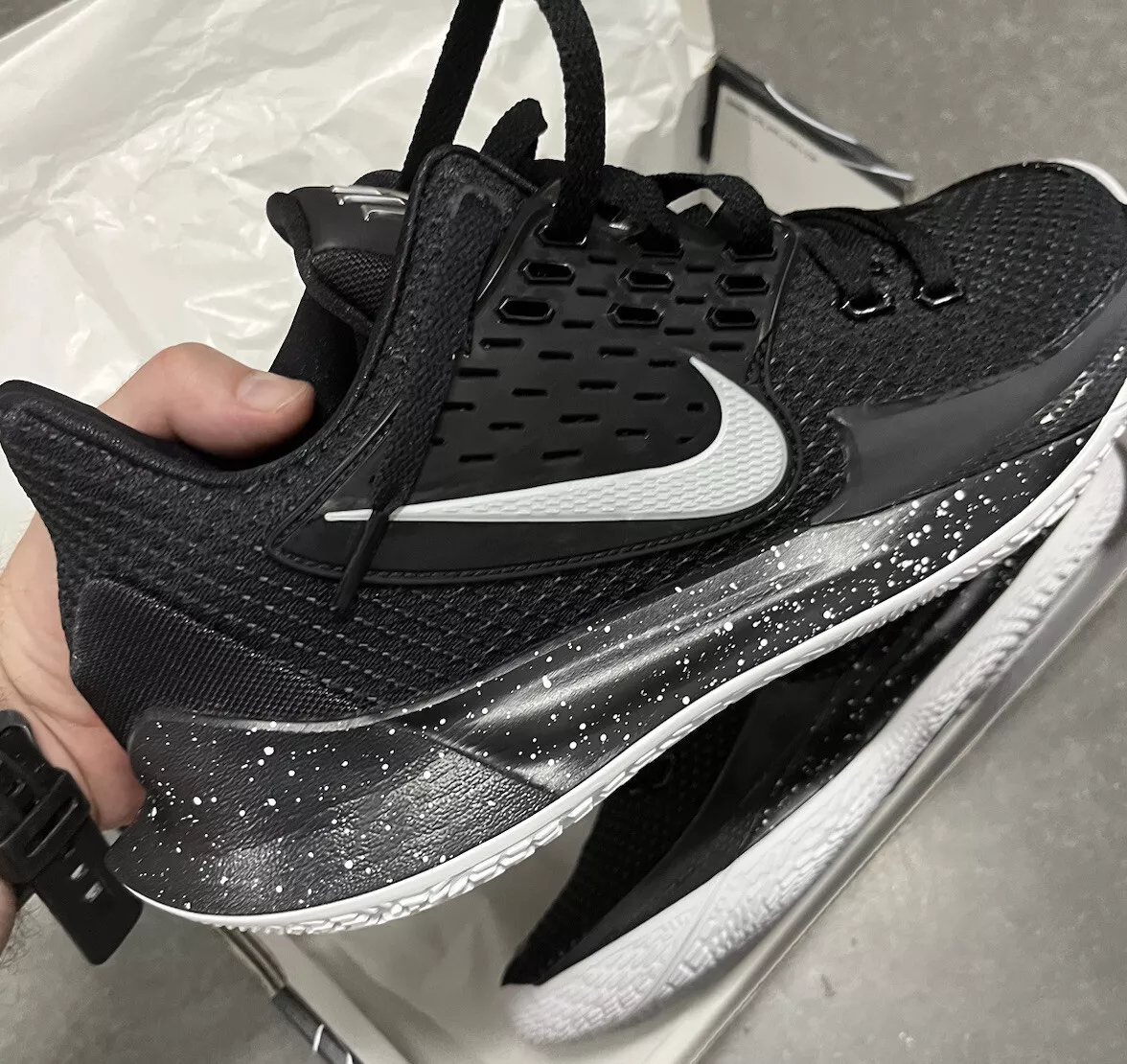 Size 10 Nike Kyrie Low 2 Black Metallic Kobe Silver 2019