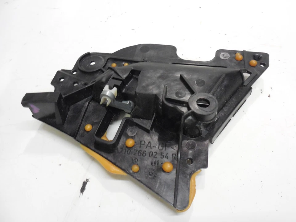 Mercedes Benz 96-02 W210 Manija interior de la puerta trasera derecha 2107660254 E430 E320 Foto 4 de 4