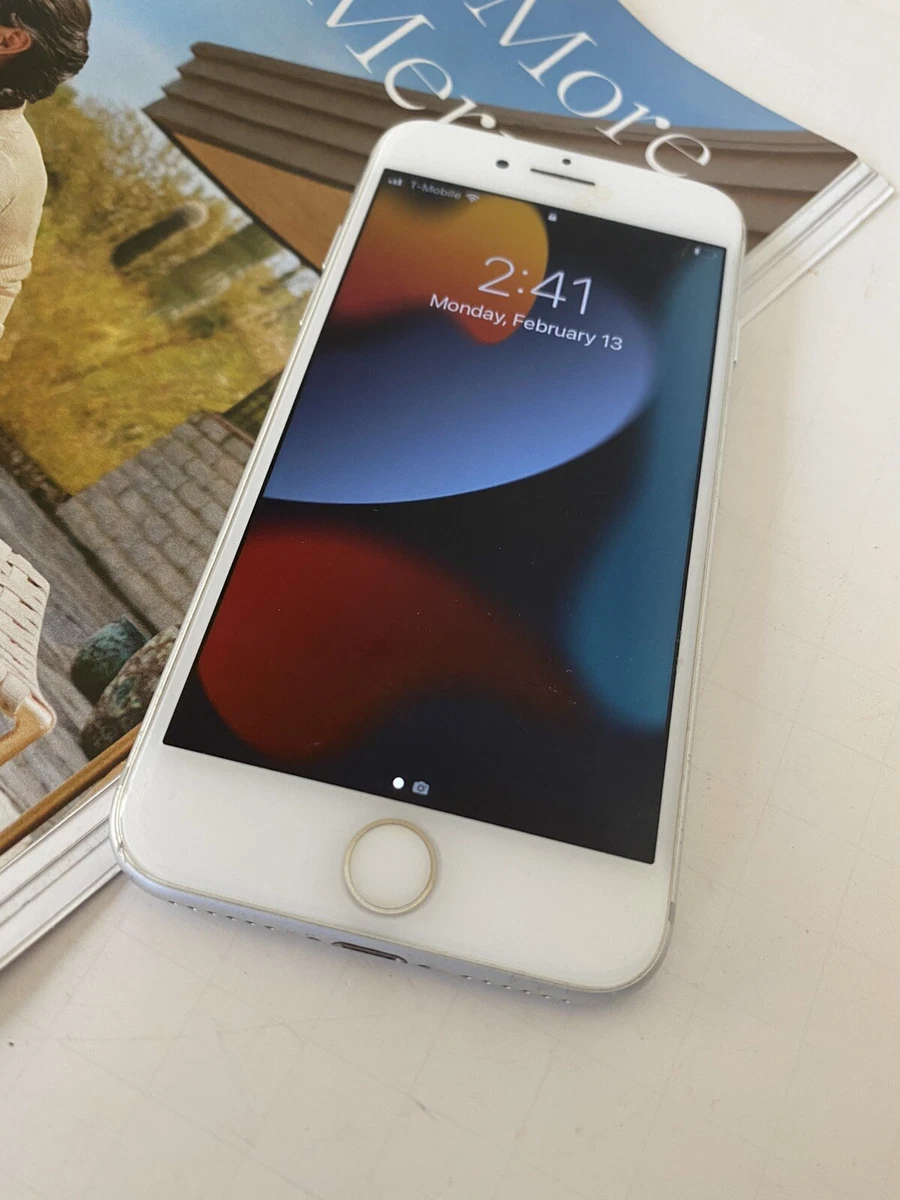 Apple iPhone 7 32GB Silver (Unlocked) A1660 (CDMA + GSM