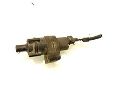 Mercedes-Benz ML W163 2003 Zusatzwasserpumpe 0392020044 Diesel 120kW KRD45931 Mercedes-Benz ML W163 2003 Zusatzwasserpumpe 0392020044 Diesel 120kW KRD45931