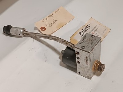 Astro Packaging 75250 E-100 hot melt adhesive applicator, heated