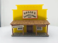*READ* HO SCALE Roger's General Store 1860 KIBRI ASSEMBLED VINTAGE USED YELLOW