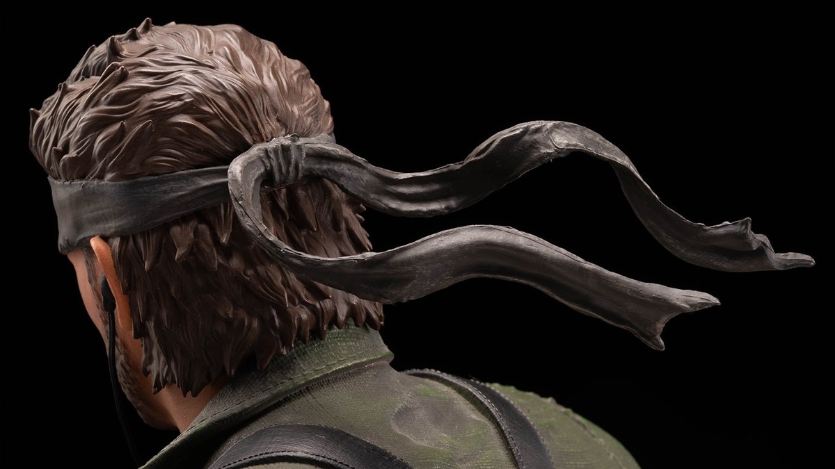 Metal Gear Solid 3 Delta Snake Eater Premium Snake Statue