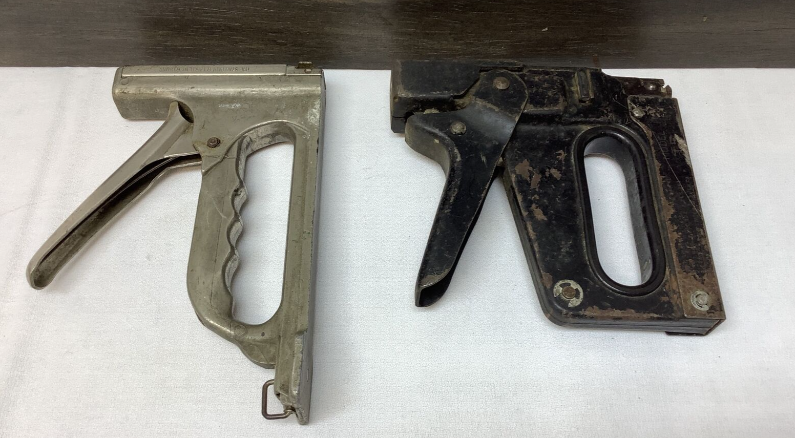 Bostitch Tacker Stapler Gun Heavy Duty Model T-5 , The Star S-15 vintage-image