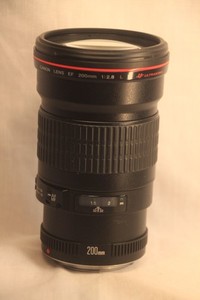 Canon EF 200mm F/2.8 L II USM Lens Near excellent