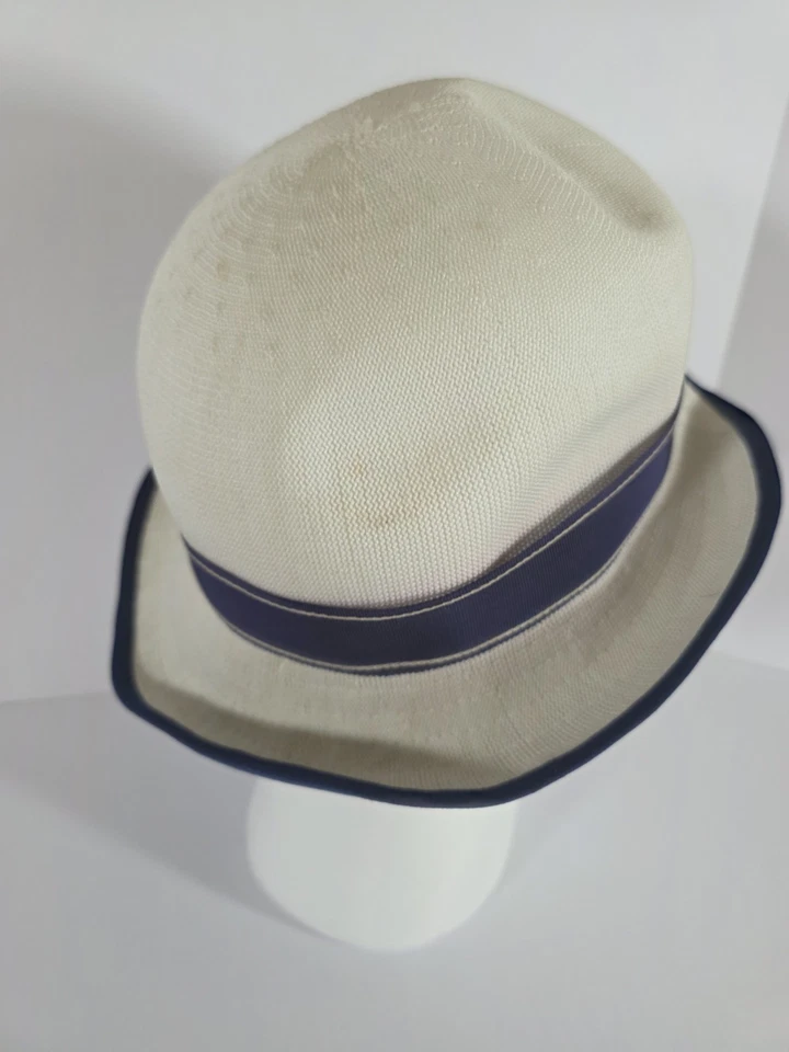 Vtg. Palermo Kangola Zephyr Womens Bucket Hat Cream W/ Navy Band & Bow England - Image 4 of 4