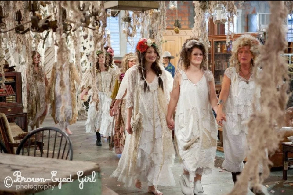 💘Magnolia Pearl Robe’’FARMER’’PIÈCE UNIQUE Collector 💖Lin & Dentelle ANCIEN 🫶 - Photo 3/4