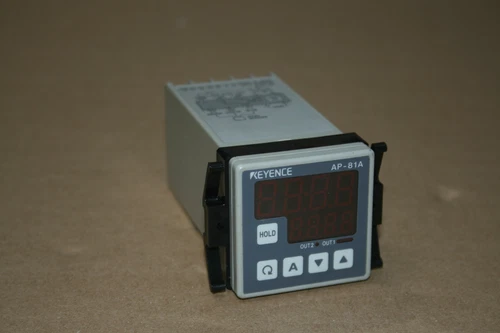Keyence AP-81A Digital Hydraulic Pressure Sensor Amplifier Unit NPN AP-80 series