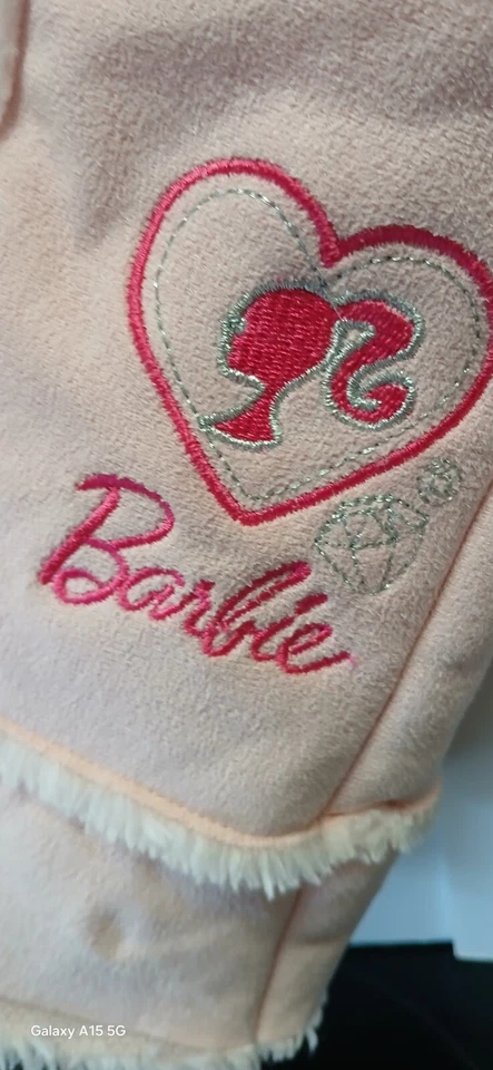 Barbie Rosa Imitación Gamuza Piel Niñas Invierno Chaqueta Abrigo Talla 8 Con Sudadera con Capucha Foto 2 de 4