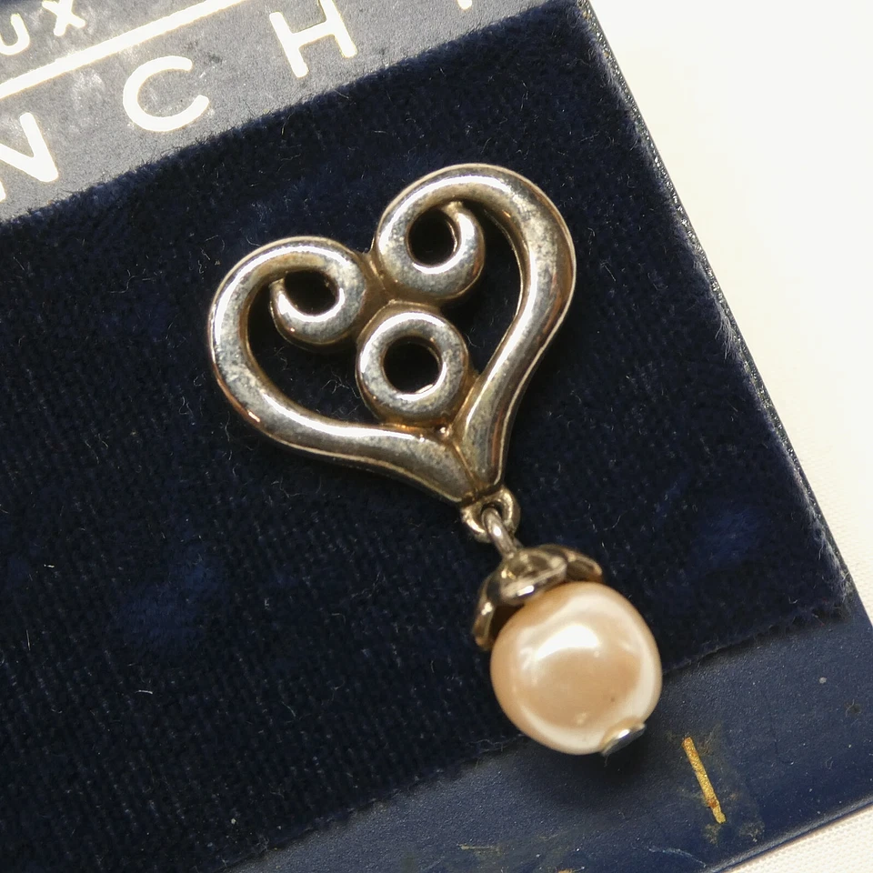 Pendientes perforados Givenchy Bijoux plata corazón gota perlas Foto 2 de 4