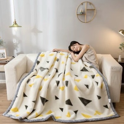 Geometric Triangle Ultra Soft Throw/Blanket 5X6 FT - New Home Decor for Home