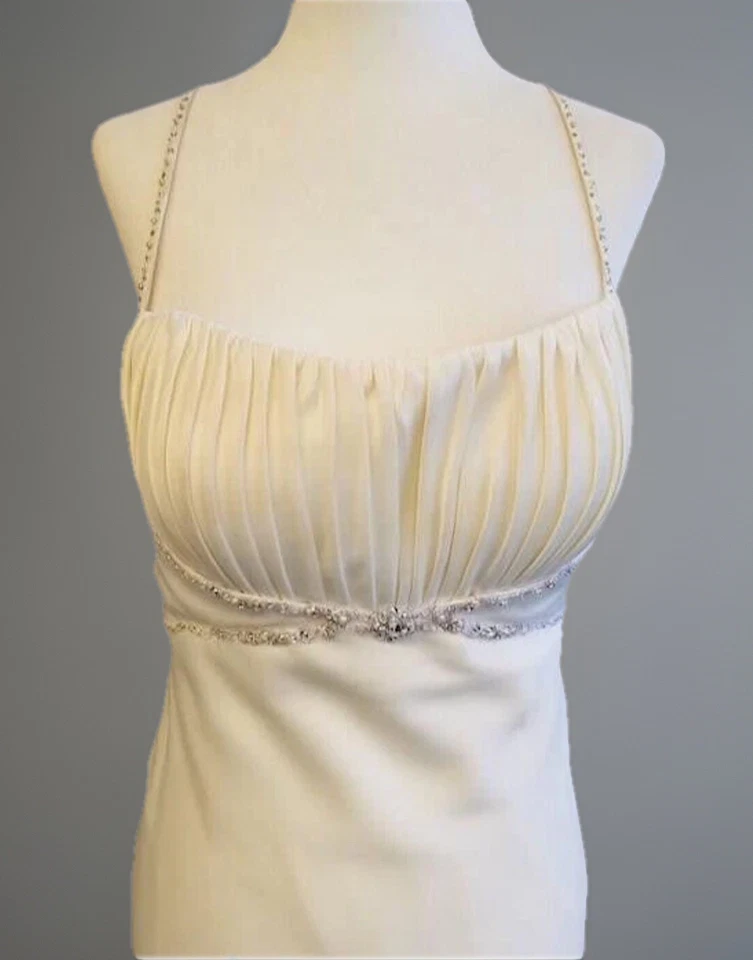 Ella Vintage Wedding Dress, Formal w Cross Back Straps & Full Length Veil - Image 2 of 4