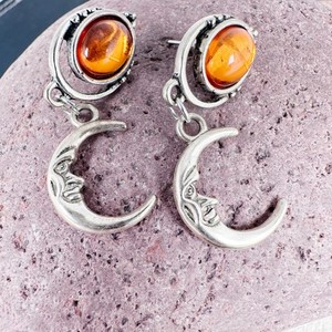 Celestial Man in the Moon Dangle Earrings Silver Tone Amber Cabochon 1.5" Drop