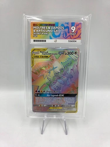 ACE 9 Moltres & Zapdos & Articuno GX 69/68 Pokémon Card Hidden Fates - NOT PSA