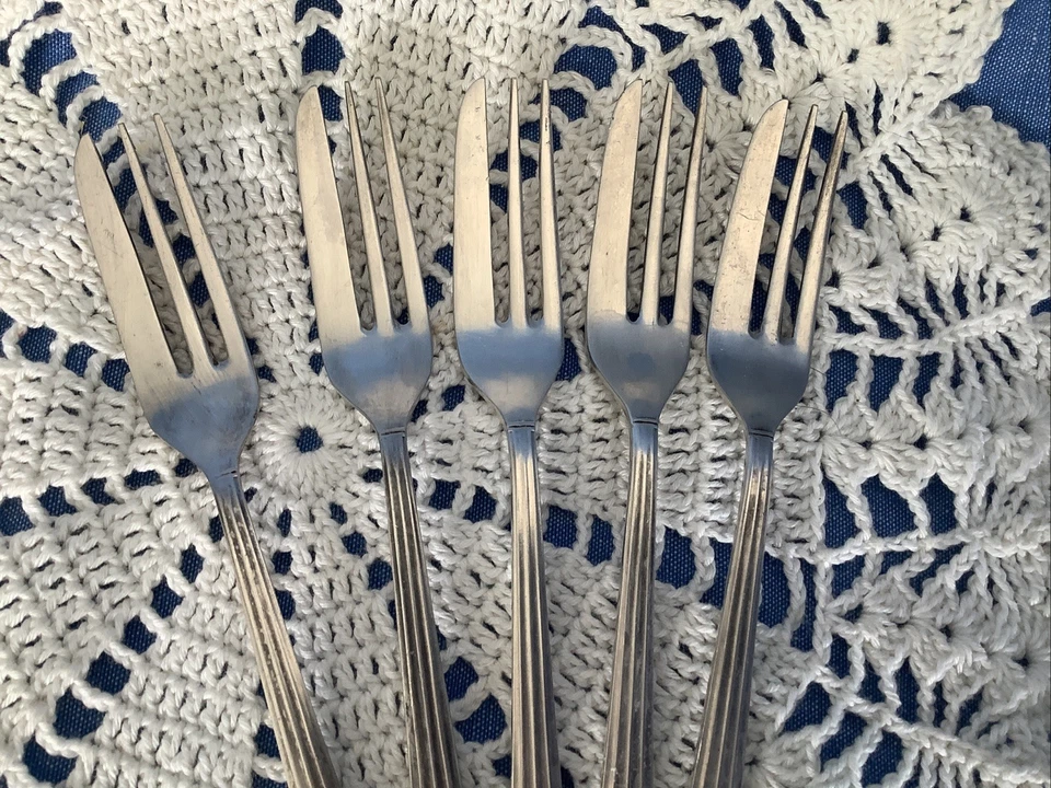 Vintage Silver Plate Set Of 5 Pastry Folks Flatware A1 EPNS By P Bros(S) Ltd - Image 2 of 4