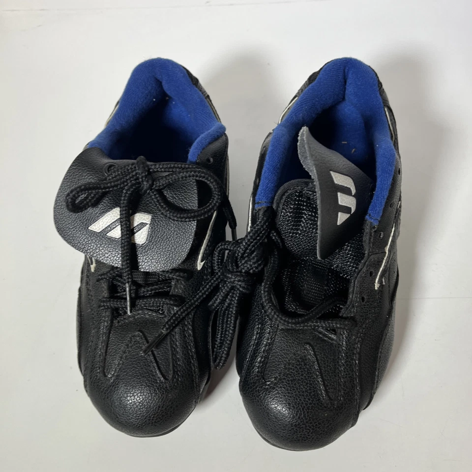 Kids Mizuno Classic 12 Spike Low Black/White Soccer/Baseball Size W5 FS36LBK - Image 4 of 4