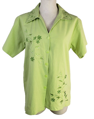 Diamond F Women's Top Size L Green Button Front Short Sleeve Floral Embroidered