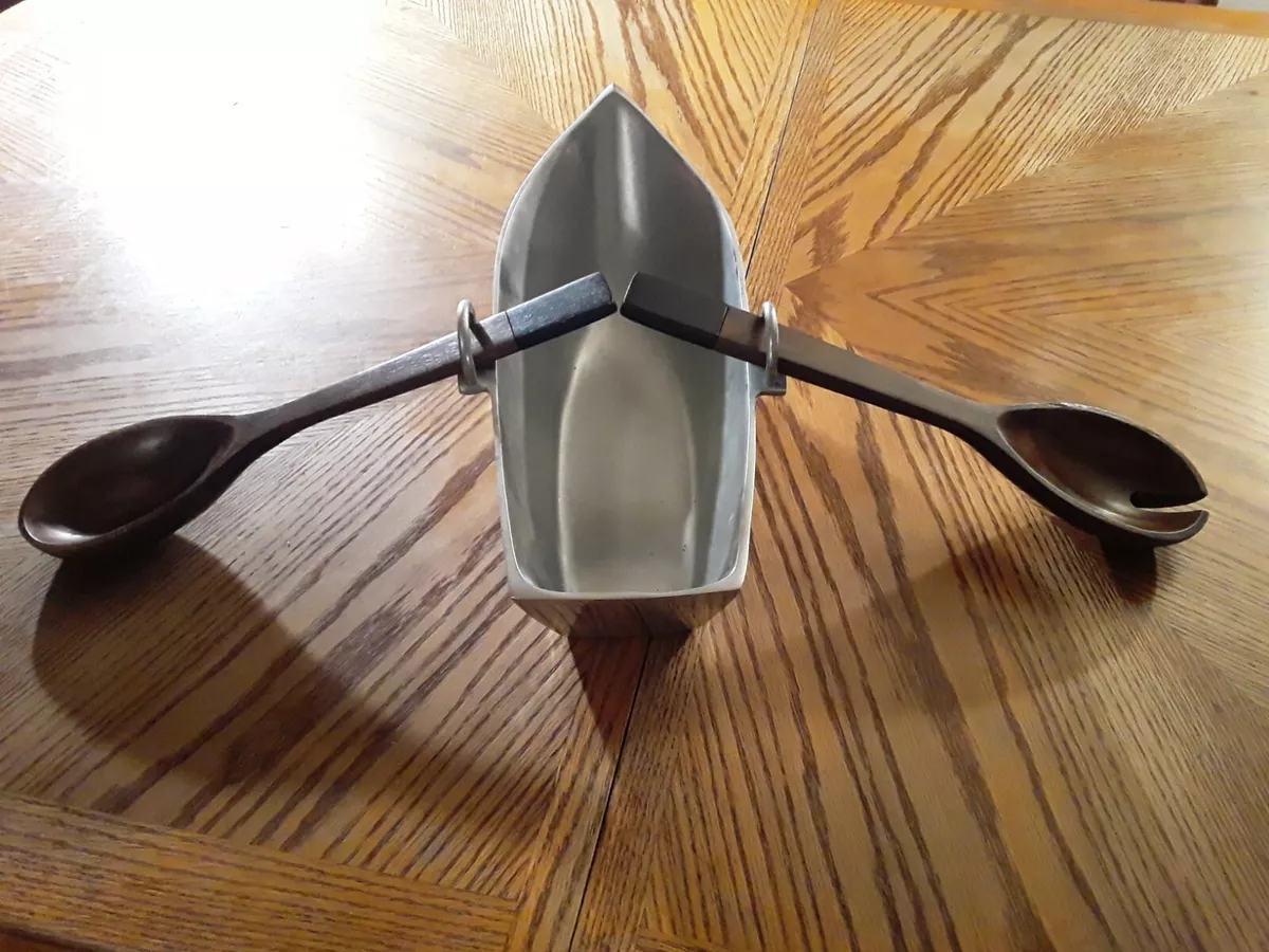 Row boat top serving bowl