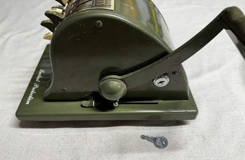 Vintage Paymaster Series S-1000 Green Check Writer With Key Bonded Tested/Works - Picture 4 of 8