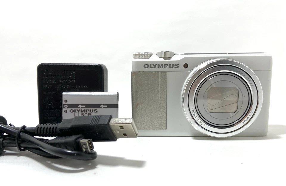 [Read] Olympus Stylus XZ-10 12.0MP White Digital Camera From Japan - Image 2 of 4