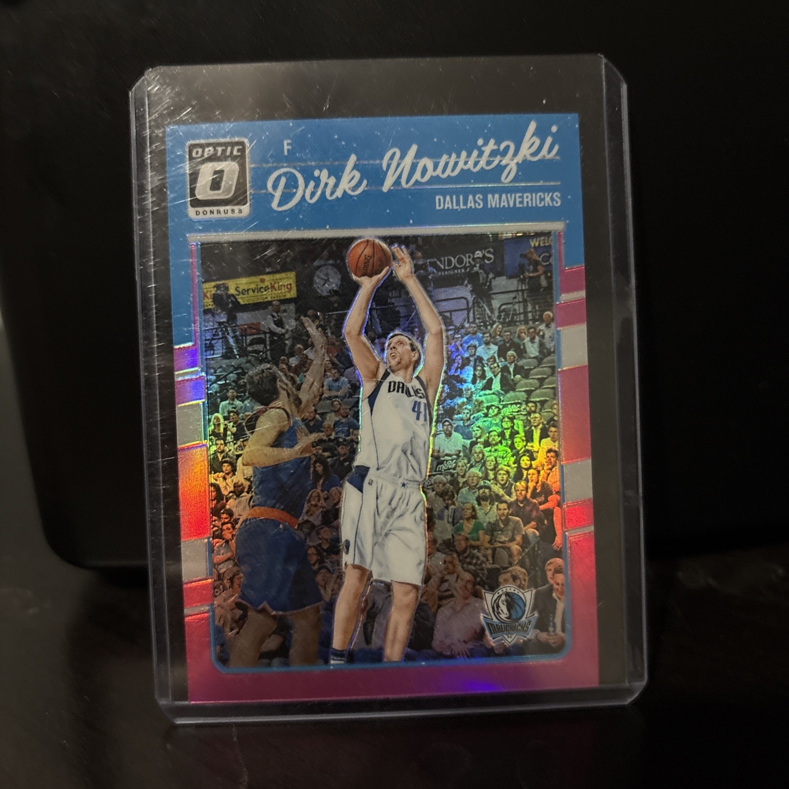 2016-17 Panini Donruss Optic - Dirk Nowitzki #77 Pink Prizm /25