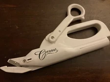 Vintage ~ Cordless Electric Shears/Scissors ~ Battery Operated, tested works