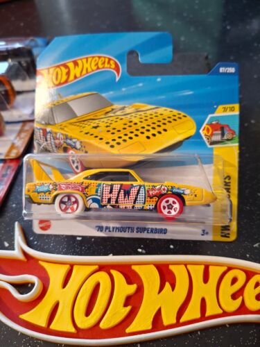 Hot Wheels ~ '70 Plymouth Superbird, Yellow, S/Card. More NEW Models Listed!!