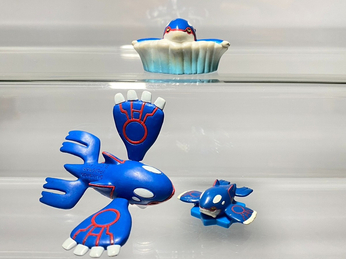 Kyogre Mixed Pokemon Monster Bandai Gashapon Collection Figure Toy