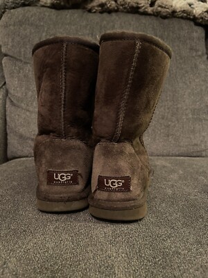 chocolate brown ugg