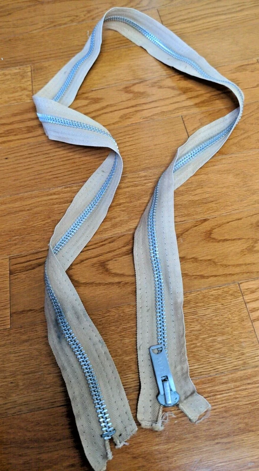 Винтажная сверхпрочная металлическая бежевая большая неразделяющаяся молния TALON 52 дюйма x 1-3/4 дюйма - Изображение 3 из 4