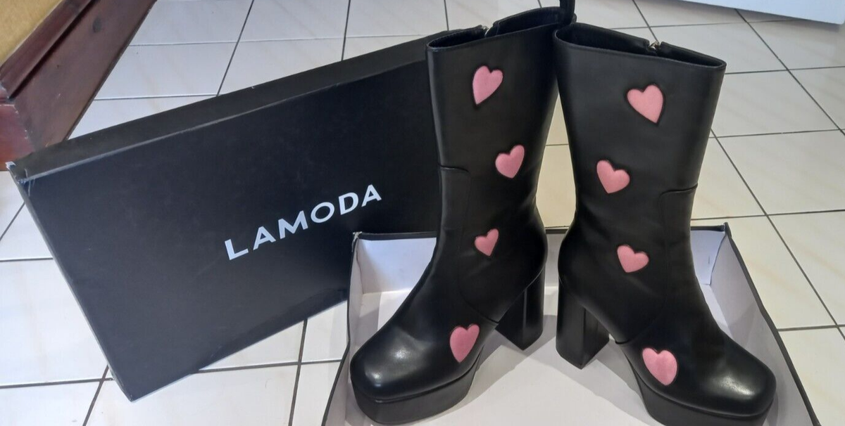 La Moda LMF4213 Black/Pink Heart Calf Length Platform Boots Size