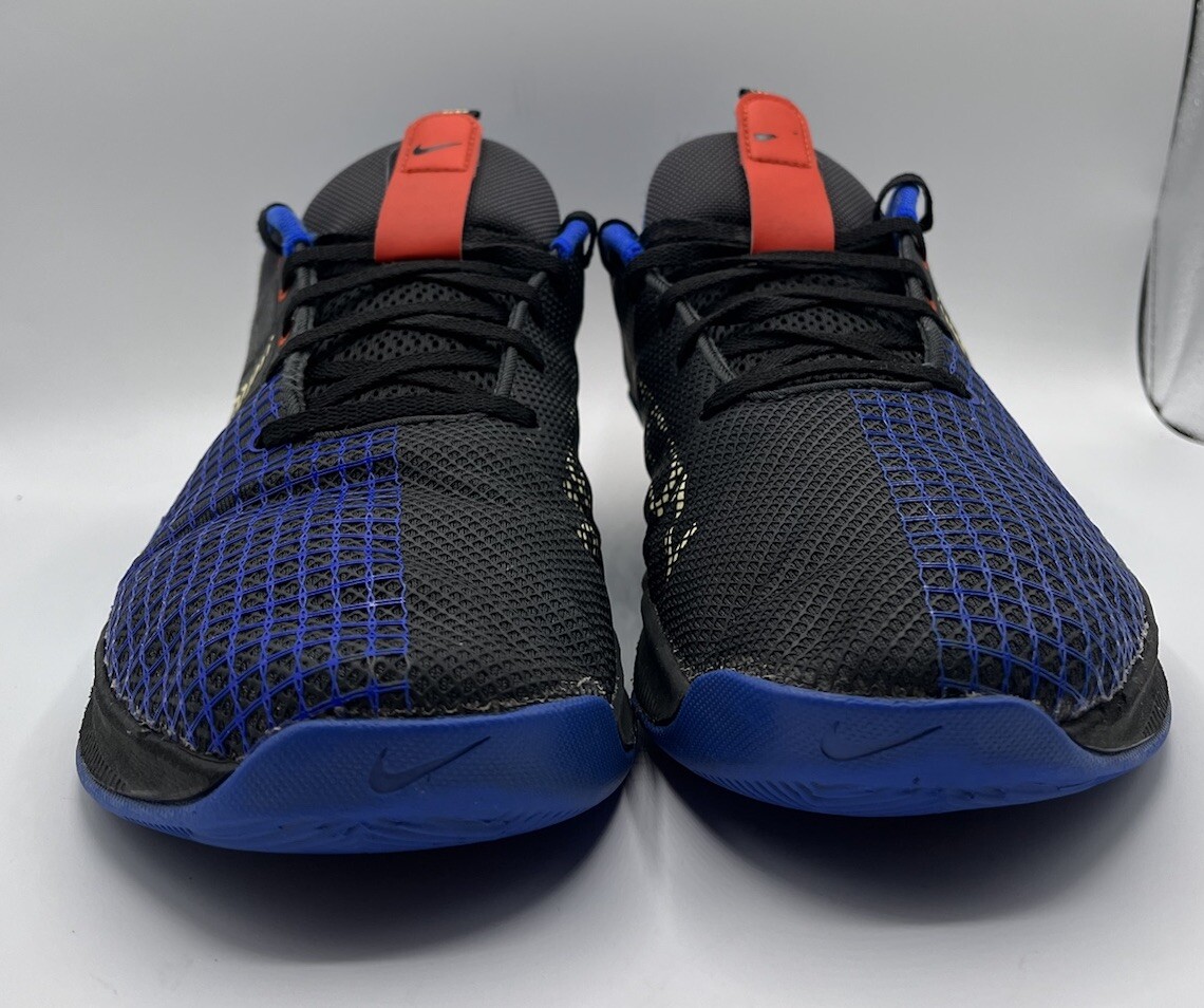 Size 13 - Nike Metcon 8 Anthracite Blue Lightning for sale  display picture 1