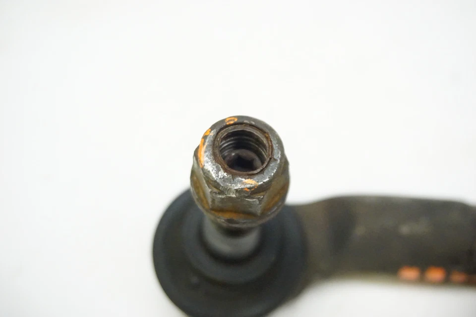 12-21 Volkswagen Passat Rack de Direção Lateral de Passageiro Vara de Amarração Externa Direita Fabricante de Equipamento Original - Imagem 4 de 4