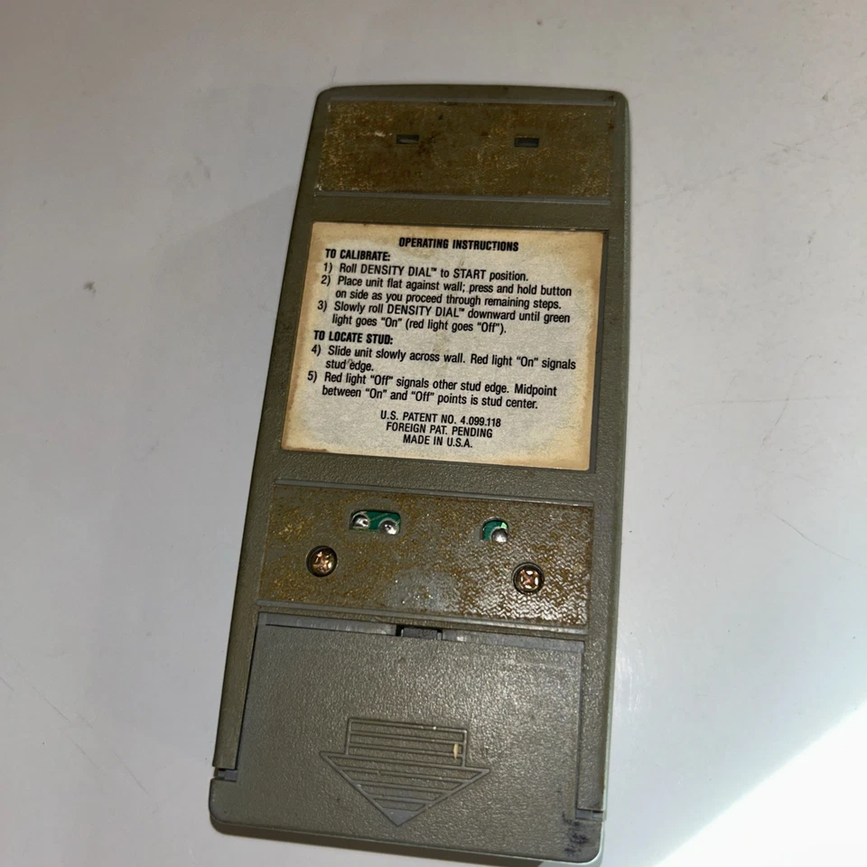 Buscador de pernos de escaneo profundo Craftsman - Sears Craftsman - NO PROBADO NECESITA BATERÍA Foto 3 de 4