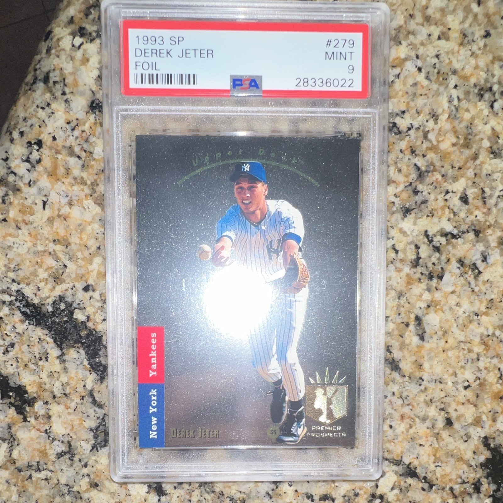Upper Deck 1993 SP Premier Prospects Derek Jeter #279 Foil PSA 9 Yankees view 1