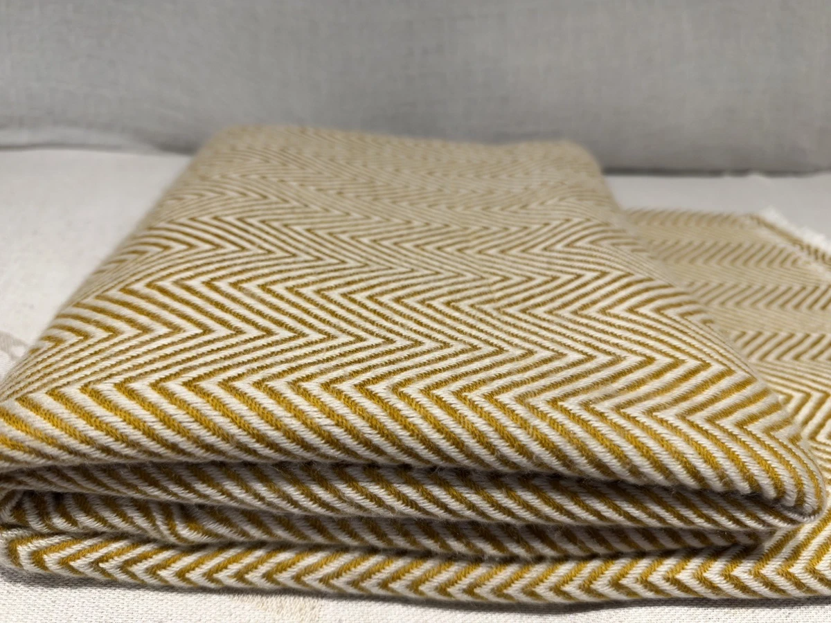 Mustard & White Mix Exclusive Cashmere sofa blanket, Throw Handwoven in Nepal