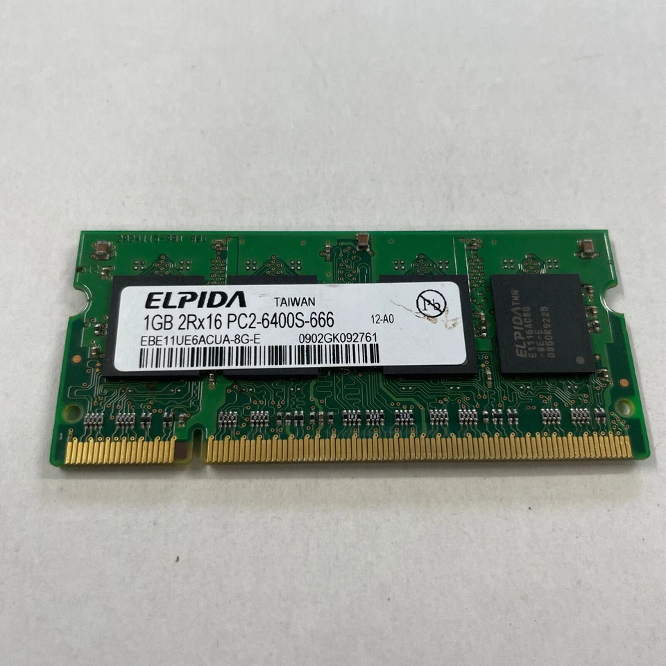 Elpida 1GB DDR2 RAM PC2-6400 800MHz non-ECC Unbuffered SODIMM EBE11UE6ACUA-8G-E - Image 2 of 3