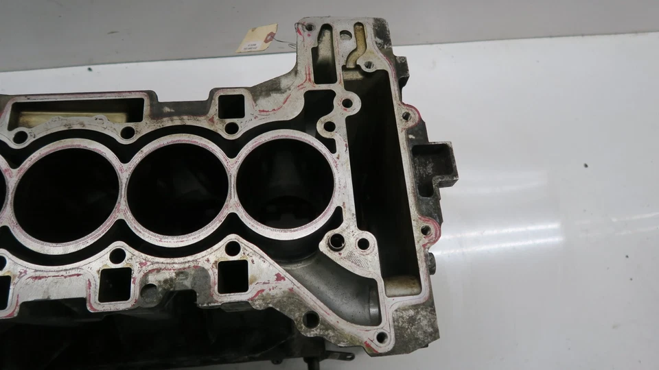 BMW 328xi F30 2012-2016 OEM 2,0 L bloque motor 7587604 Foto 4 de 4