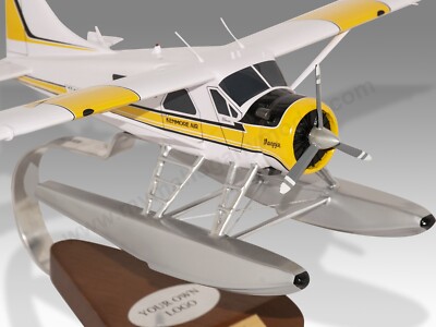 アオシマ1/12 DE HAVILLAND 2 TWO SEATERS De Havilland DHC-2 Beaver Kenmore Air Desk Wood Airplane
