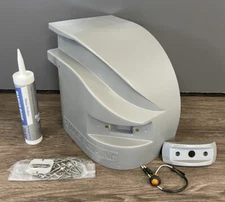 Morgan Corner Cap Kit - Passenger Side - OEM - 62664 - Includes Penske Light